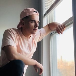 Meet your Posher, Moien